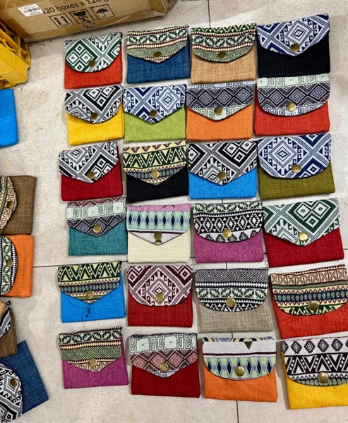 Ví thẻ bé có nắp vải dệt Thái - Card purse - Usd 1.3