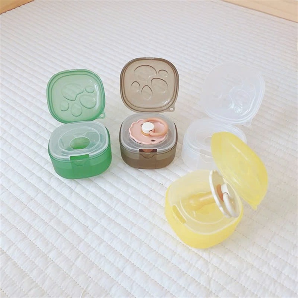 Hộp đựng ti giả nhiều màu