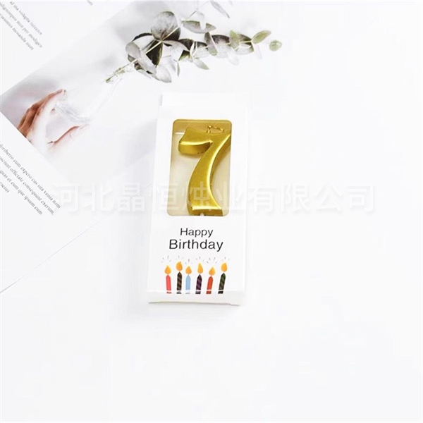 Nến số nhũ vàng - số 7