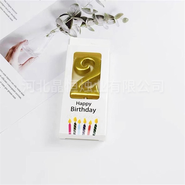 Nến số nhũ vàng - số 2