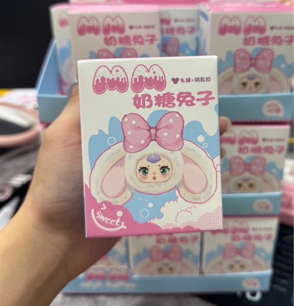 Milk Candy Tai Dài