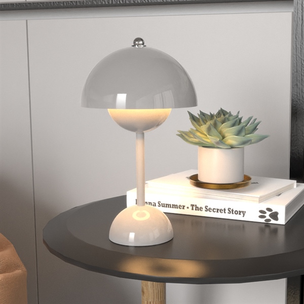 Cabana Lamp