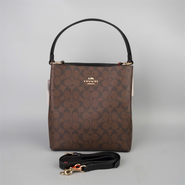 Túi Coach Bucket nâu in chữ sz24+