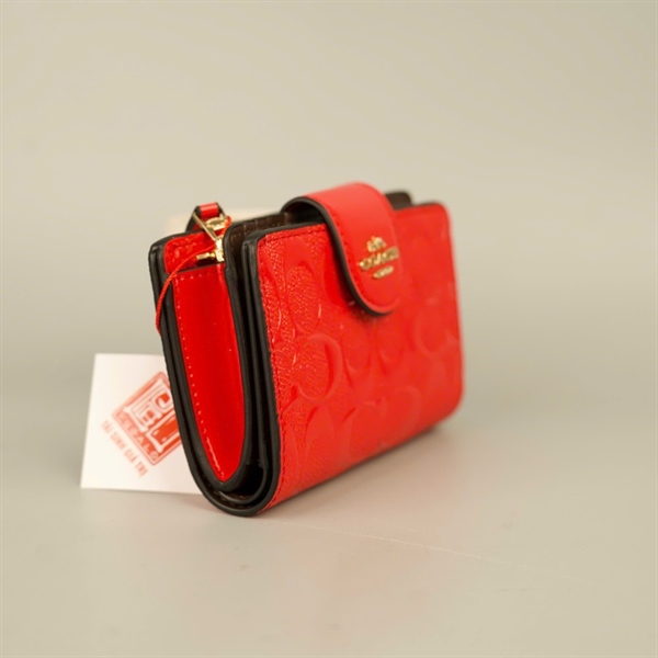 Ví Coach đỏ dập nổi +