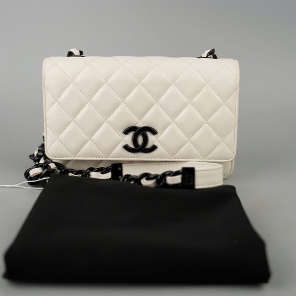 Túi Chanel Woc trắng (30941837) sz19 (LTB) KG+
