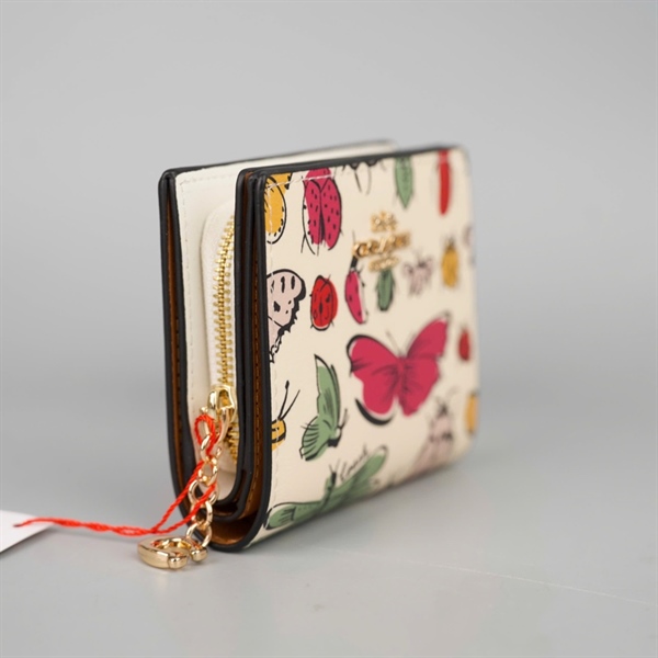 Ví Coach trắng hình bướm +