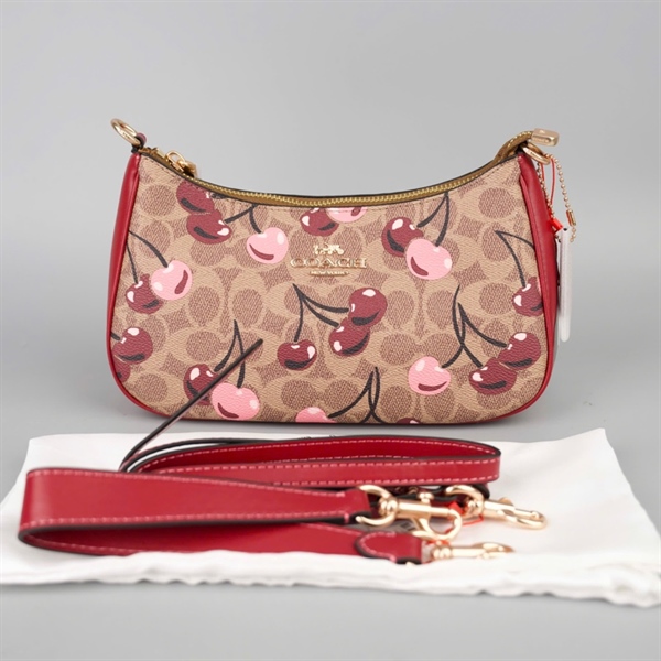 Túi Coach kẹp nách nâu cherry 2 strap sz24 +