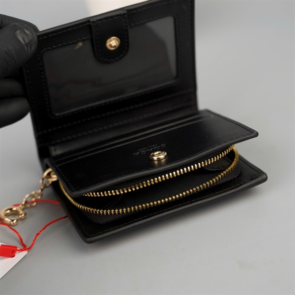 Ví Coach đen in chữ +