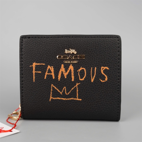 Ví Coach đen in chữ +