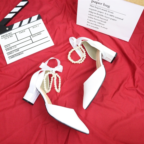 GC Bít Mũi Nơ Thắt Chuỗi Ngọc GV