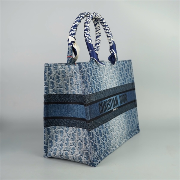 Túi Dior Tote demi xanh bò (50-MA-0254) sz35 KG+