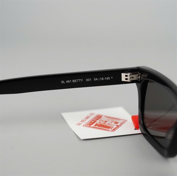 Kính YSL đen SL461 BETTY 001 (54-18-145) KG+