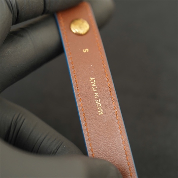 Vòng tay Givenchy xanh KG+