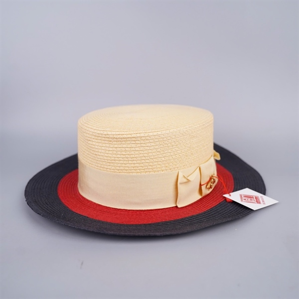 Nón GG nude phối đỏ đen KG+