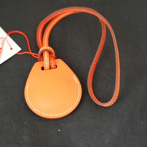 Charm Hermes cam KG+