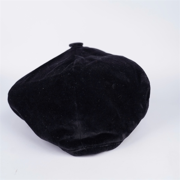 Nó Miu Miu đen KG+