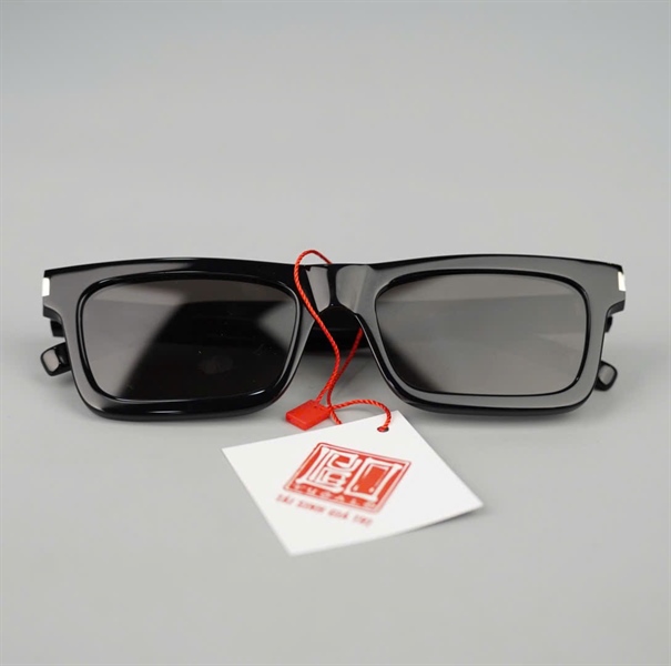 Kính YSL đen SL461 BETTY 001 (54-18-145) KG+