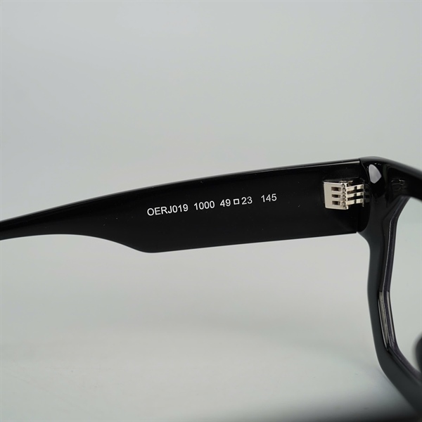 Kính Off-White đen OREJ019 1000 (49-23-145) KG+