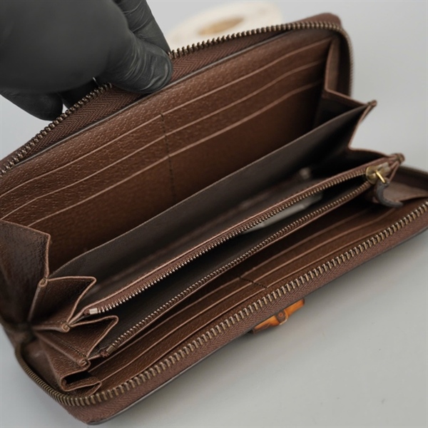 Ví GG dài nâu khóa trúc (BQ) KG+