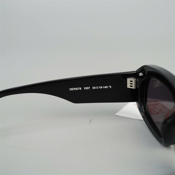 Kính Off White đen OERI078 1007 (54-19-145) KG+