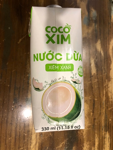 Nước dừa xiêm xanh Cocoxim オリジナルココナッツウォーター