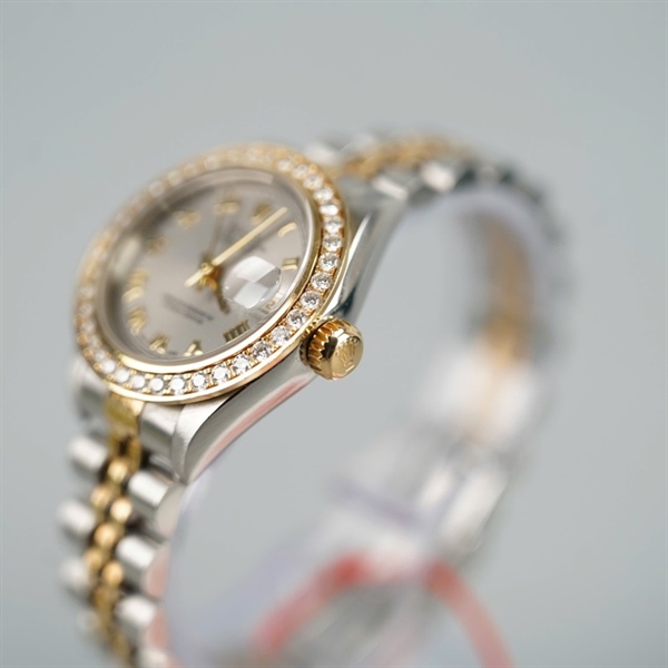 Đồng hồ Rolex bạc viền đính đá (62523) kim độ sz28 (HC) KG+