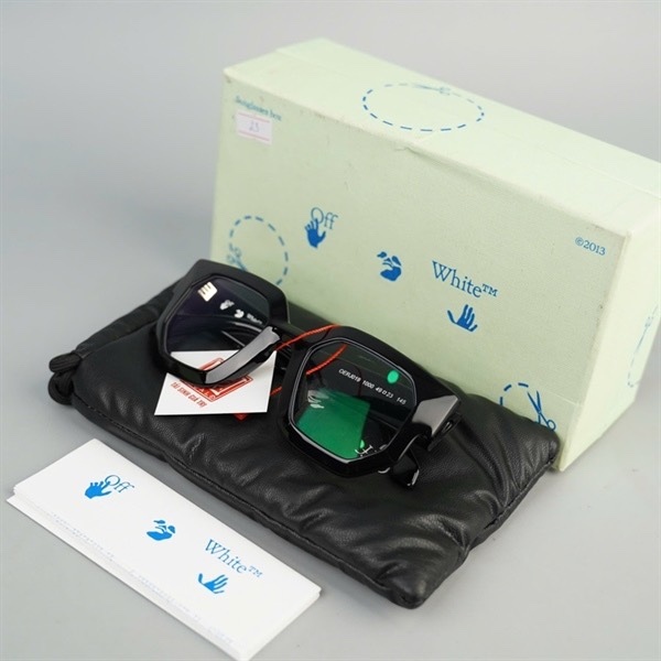 Kính Off-White đen OREJ019 1000 (49-23-145) KG+