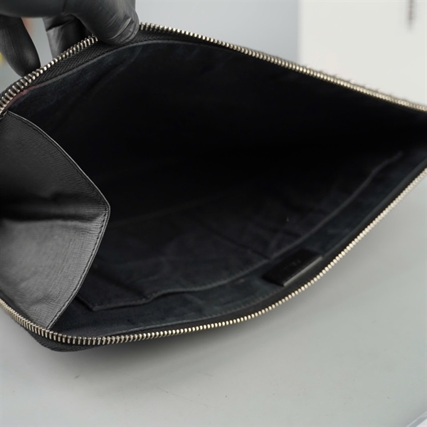 Túi Fendi Clutch đen sz29 (A-T) KG+