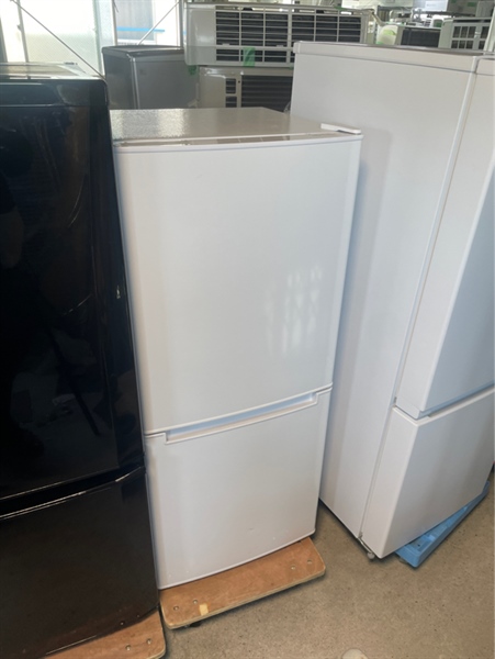 Tủ lạnh 2 cánh nitori