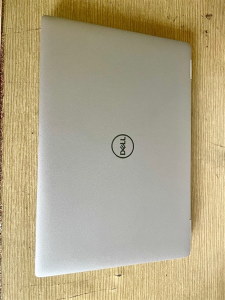 Dell E5320. Core i5 Gen11 ram 16g ssd nvme 256g pin 3h hơn. Máy đẹp. Màn 14in Full HD
