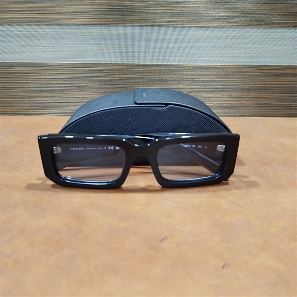 Kính Prada đen SPR O6Y (53-21-145) +