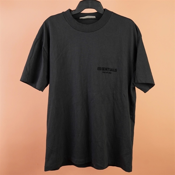 Áo thun Essentials đen cổ tròn logo trái +