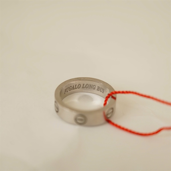 Nhẫn Cartier bạc +