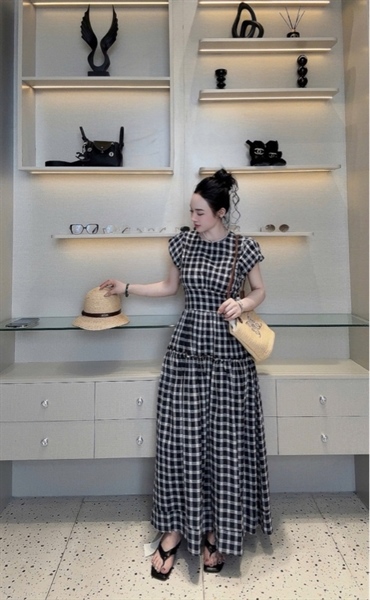 Váy Sọc Caro Xoè Dài 25103