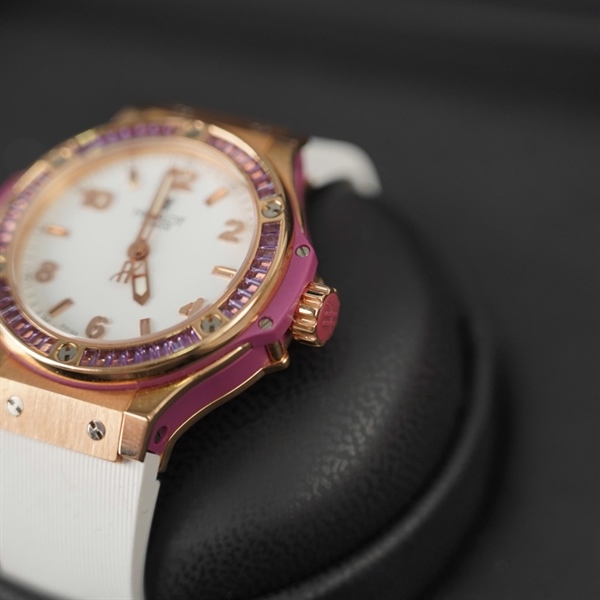 Đồng hồ Hublot mặt tròn dây trắng (890576) sz42 KG+