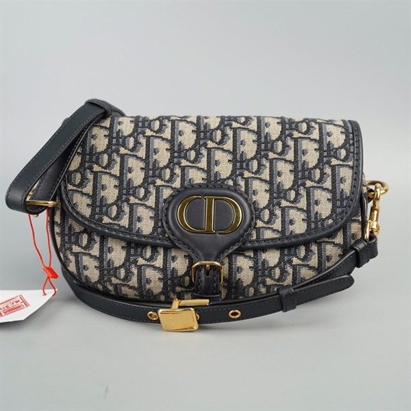 Túi Dior Bobby xám in chữ (62-MA-1221) sz20 +