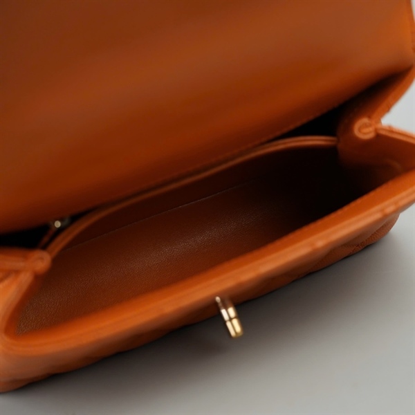 Túi Chanel Coco cam sz24 +