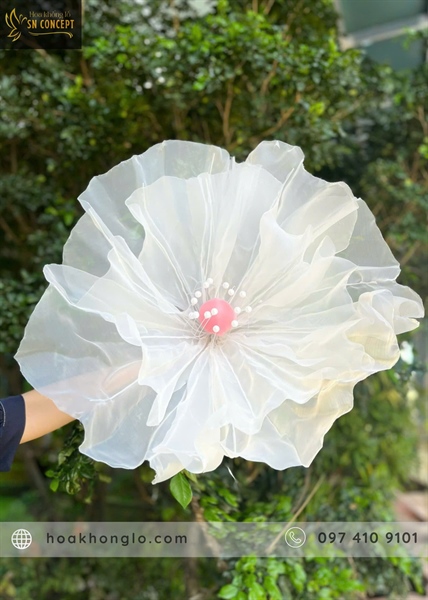 Hoa Khổng Lồ Màu Trắng Trang Trí Tiệc Ngoài Trời 60cm
