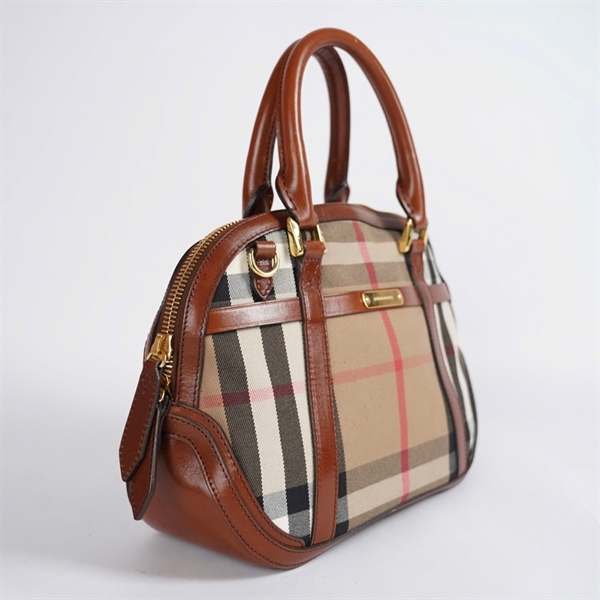Túi BBR Handle nâu kẻ sọc sz32 KG+