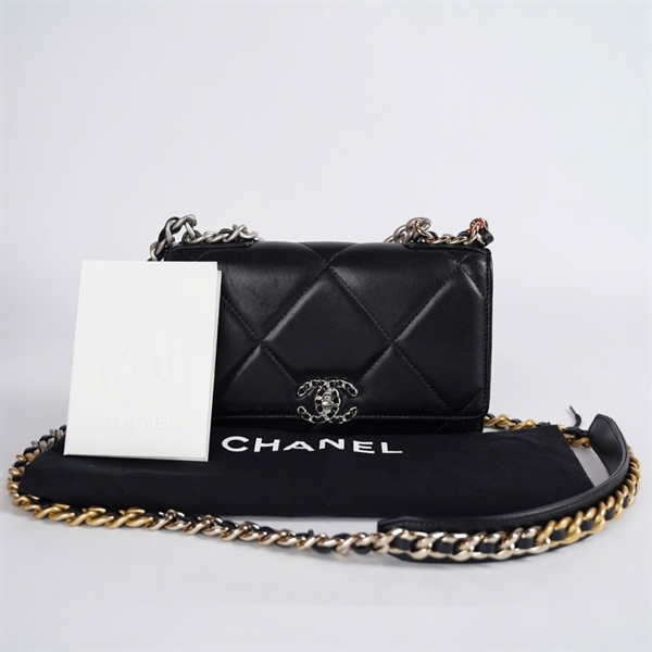 Túi Chanel Woc đen (X5H37NT9) sz19 KG+