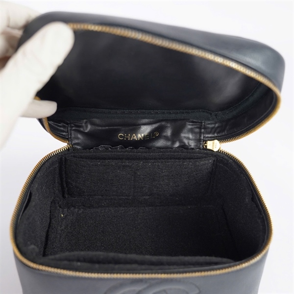 Túi Chanel Vanity đen có lót form sz19 KG+