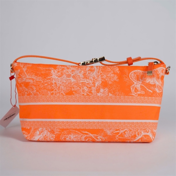 Túi Dior kẹp nách cam sz21 KG+