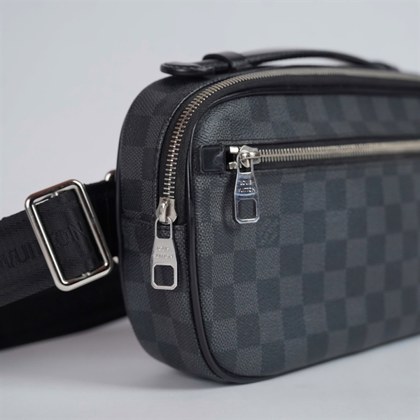 Túi LV Belt ô vuông đen sz26 KG+