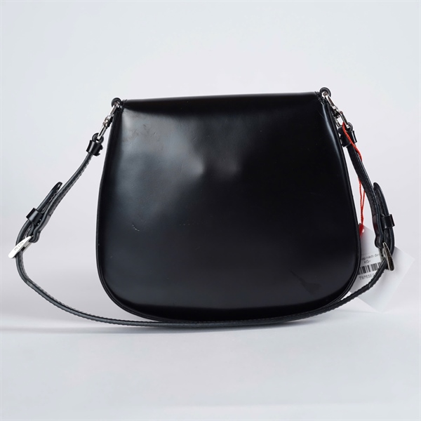 Túi Prada kẹp nách đen sz18 KG+