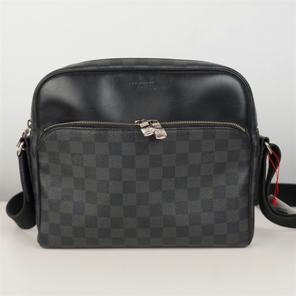 Túi LV đeo chéo ô vuông đen (CA0178) sz28 (BQ) KG+