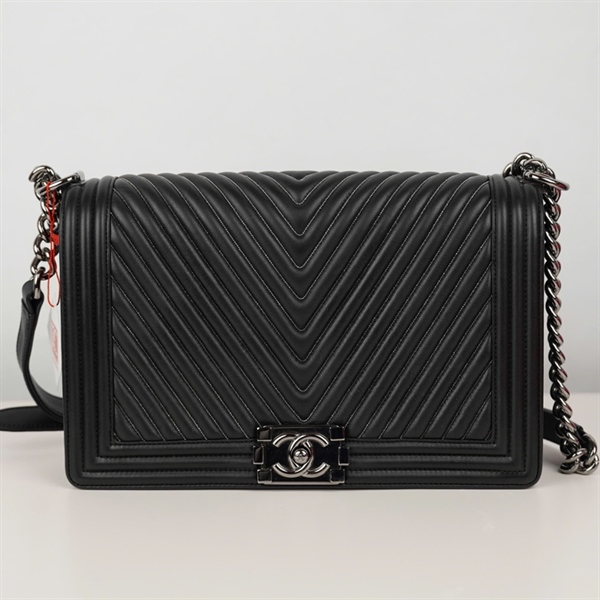 Túi Chanel Boy đen (20296990) sz28 (BQ) KG+