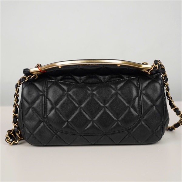 Túi Chanel Handle đen (K14J2CNE) sz22 (BQ) KG+
