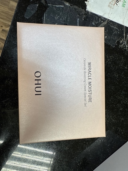 Set Kem Ohui Hồng