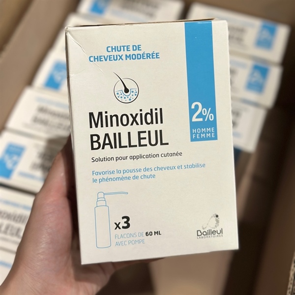 Xịt mọc tóc Minoxidil 2% (hộp 3 lọ x 60ml) date 7/27