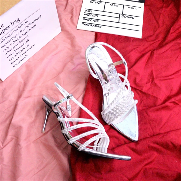 Giày Sandal Mũi Nhọn Quai Kim Sa - GN